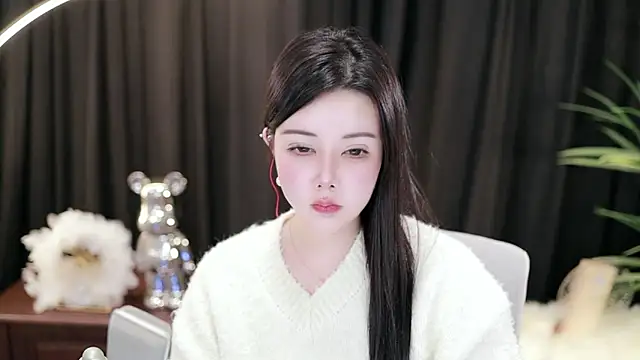 Qiaoqiao  online show from January 1, 1:27 pm