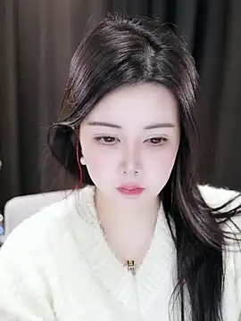 Qiaoqiao  online show from January 1, 8:47 pm