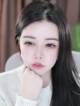 Qiaoqiao  online show from January 10, 6:28 pm
