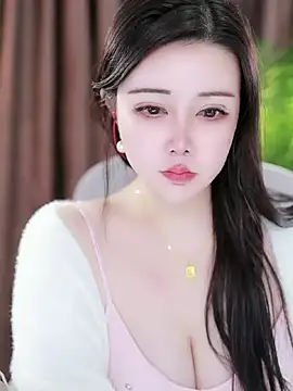 Qiaoqiao  online show from January 20, 7:25 pm