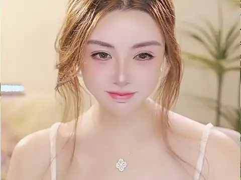 Qiaoqiao  online show from May 13, 2:58 pm