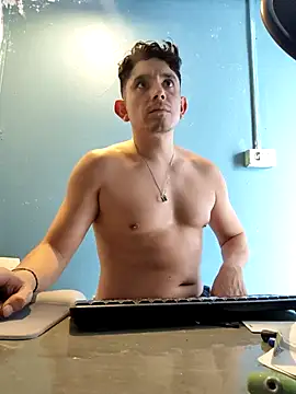 Snapshot of Anto_BWC chatting on September 29, 8:13 pm Anto BWC online show from September 29, 8:13 pm