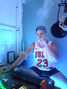 Snapshot of Anto_BWC chatting on October 1, 2:39 am Anto BWC online show from October 1, 2:39 am