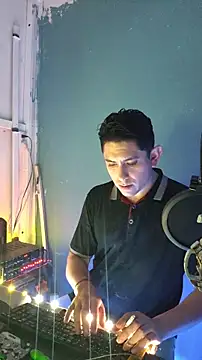 Snapshot of Anto_BWC chatting on October 10, 2:54 am Anto BWC online show from October 10, 2:54 am