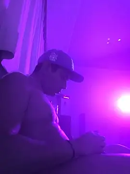 Snapshot of Anto_BWC chatting on November 1, 10:28 am Anto BWC online show from November 1, 10:28 am