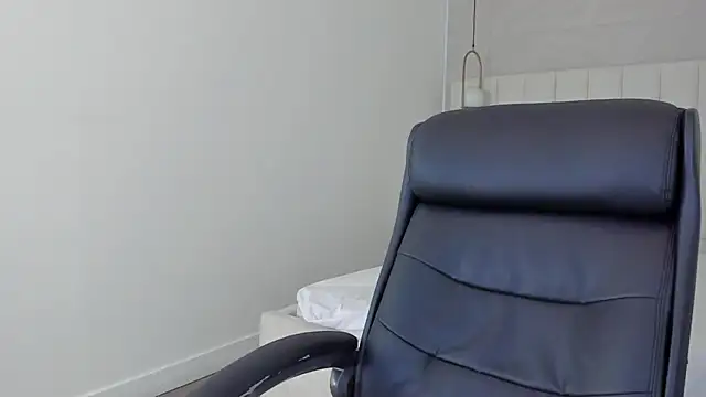 Snapshot of kosmic_Angel chatting on January 20, 4:45 pm kosmic Angel online show from January 20, 4:45 pm