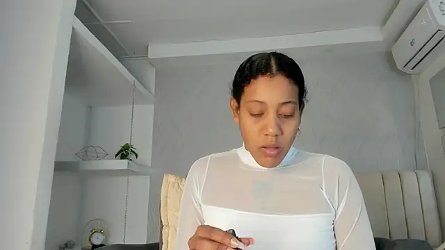 flavia cruz online show from May 9, 12:10 pm