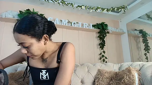 flavia cruz online show from May 16, 12:04 pm