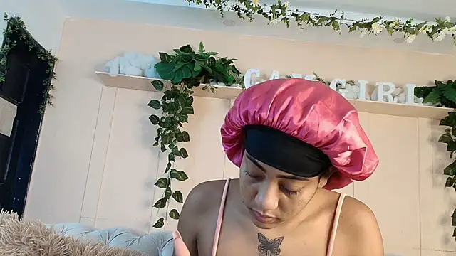 flavia cruz online show from May 23, 12:20 pm