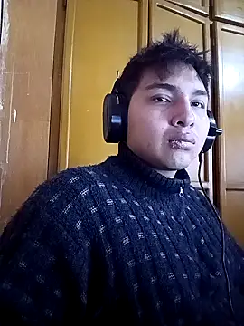 Snapshot of LoganFinds chatting on September 26, 12:53 pm LoganFinds online show from September 26, 12:53 pm