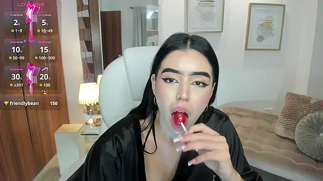 zoee jackson online show from January 7, 10:08 pm