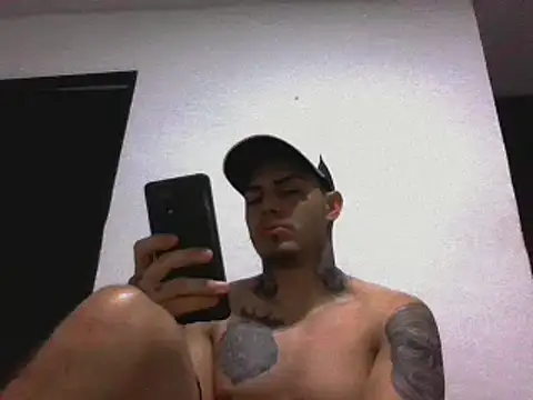 Snapshot of JAXXX367 chatting on February 9, 9:17 pm JAXXX367 online show from February 9, 9:17 pm