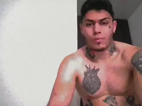 Snapshot of JAXXX367 chatting on February 15, 8:11 pm JAXXX367 online show from February 15, 8:11 pm