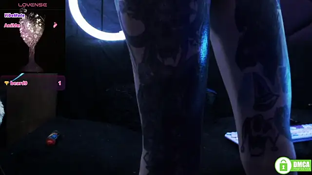 Snapshot of TyphoidMary chatting on February 22, 5:51 am TyphoidMary online show from February 22, 5:51 am