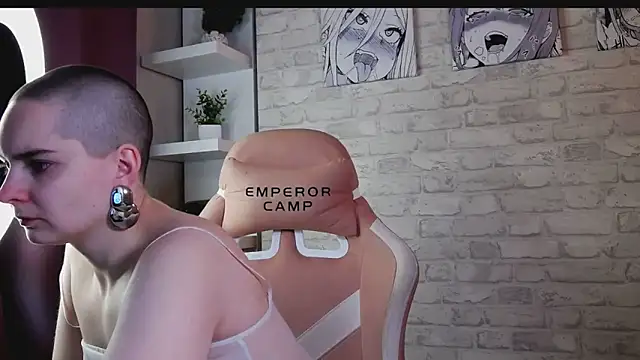 ManuTaya online show from February 3, 3:17 pm