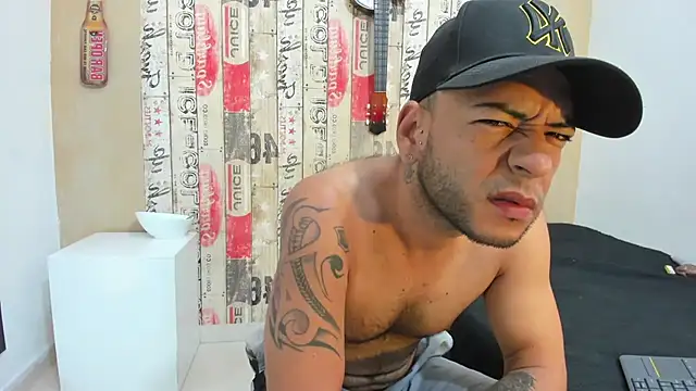 Snapshot of Andrey_u92 chatting on January 24, 11:48 am Andrey u92 online show from January 24, 11:48 am