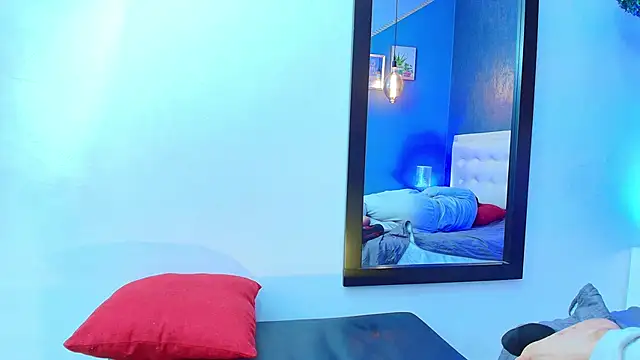 Snapshot of Andrey_u92 chatting on February 13, 7:45 am Andrey u92 online show from February 13, 7:45 am