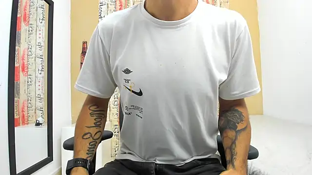 Snapshot of Andrey_u92 chatting on February 25, 7:47 pm Andrey u92 online show from February 25, 7:47 pm