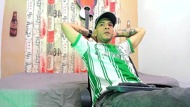 Snapshot of Andrey_u92 chatting on March 4, 8:05 pm Andrey u92 online show from March 4, 8:05 pm