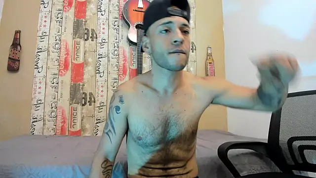 Snapshot of Andrey_u92 chatting on March 4, 11:11 pm Andrey u92 online show from March 4, 11:11 pm