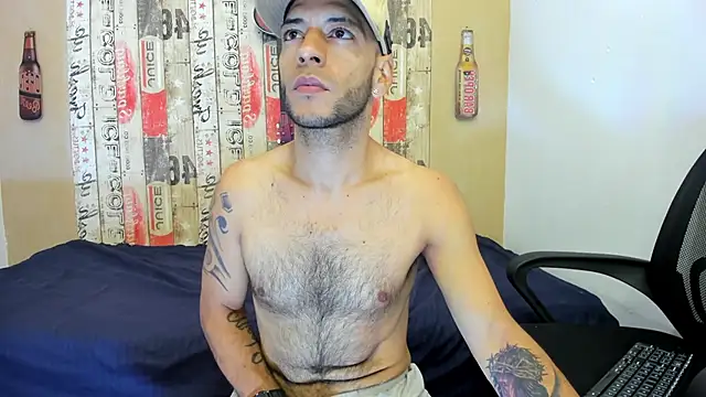 Snapshot of Andrey_u92 chatting on March 21, 3:33 am Andrey u92 online show from March 21, 3:33 am