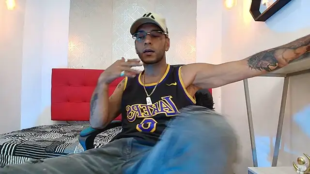 Snapshot of Andrey_u92 chatting on September 20, 7:37 pm Andrey u92 online show from September 20, 7:37 pm