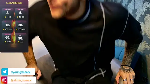 xlittle xbearx online show from February 4, 2:28 am