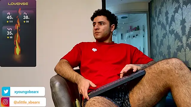 xlittle xbearx online show from February 28, 3:37 am