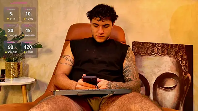 xlittle xbearx online show from September 15, 12:43 am