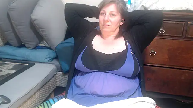 ladyscarlotta online show from January 5, 1:03 am