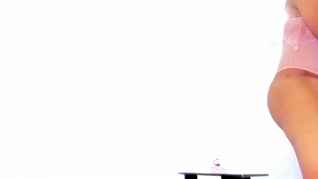 Snapshot of Tsblackxx chatting on February 25, 5:33 pm Tsblackxx online show from February 25, 5:33 pm