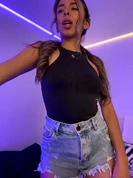 AmmyCollinsW online show from September 19, 8:42 pm