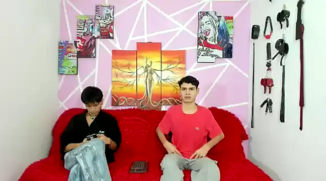 Snapshot of Fresahot2005 chatting on December 16, 8:05 pm Fresahot2005 online show from December 16, 8:05 pm