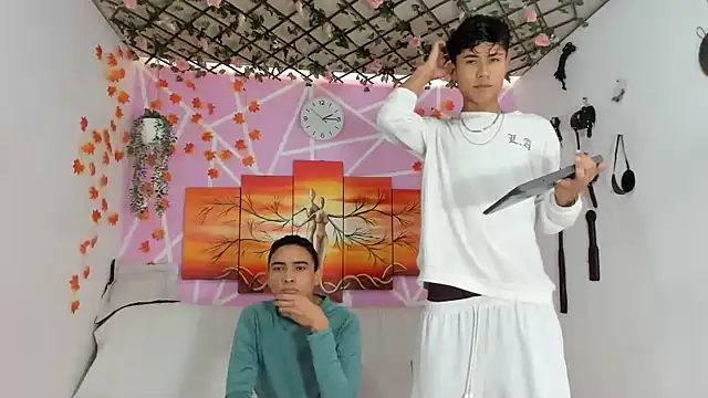 Snapshot of Fresahot2005 chatting on February 15, 7:17 pm Fresahot2005 online show from February 15, 7:17 pm