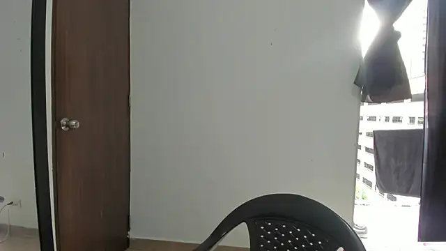 Snapshot of Dante_Damare chatting on February 8, 1:11 pm Dante Damare online show from February 8, 1:11 pm