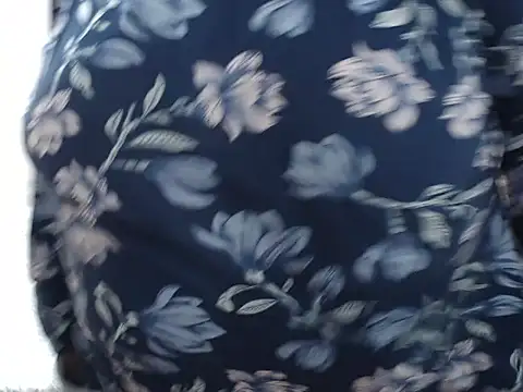 Bustyslave48 online show from July 4, 9:48 am