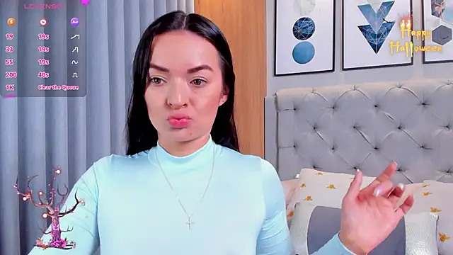 lennabell online show from October 10, 4:50 pm