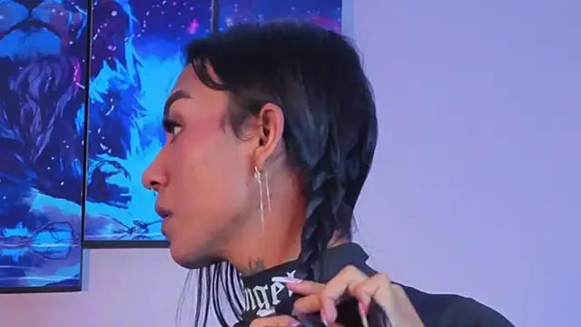 Snapshot of Kaataleya_horny chatting on September 23, 3:31 am Kaataleya horny online show from September 23, 3:31 am