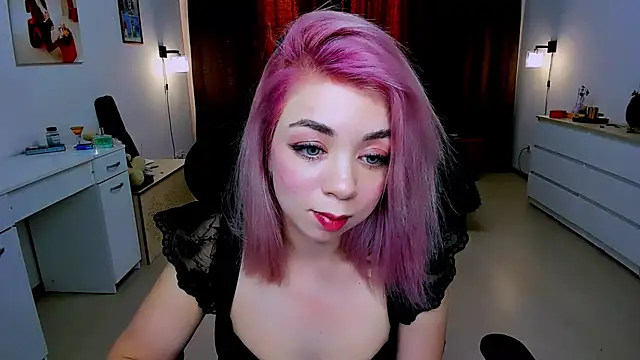 littleSiyfairy online show from December 6, 7:10 am