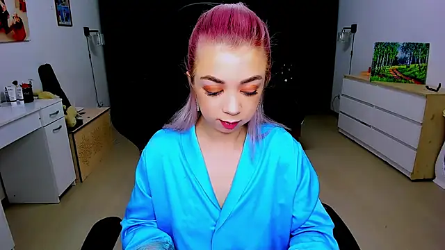 littleSiyfairy online show from December 21, 1:47 am
