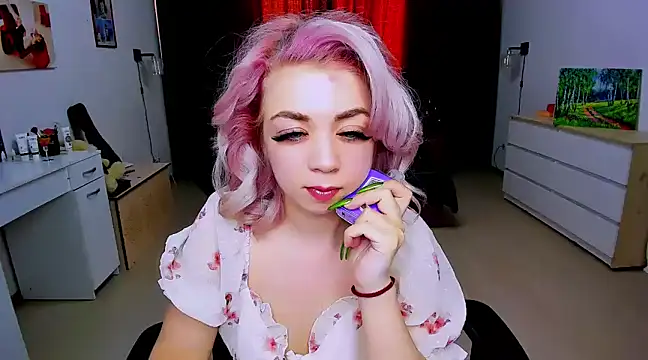littleSiyfairy online show from December 23, 9:38 am
