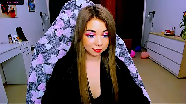 littleSiyfairy online show from March 10, 6:16 am