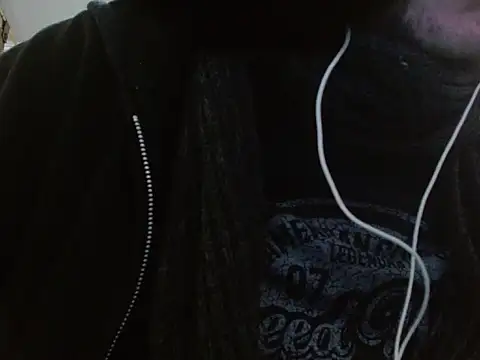 camiloking1720 online show from October 10, 11:26 pm