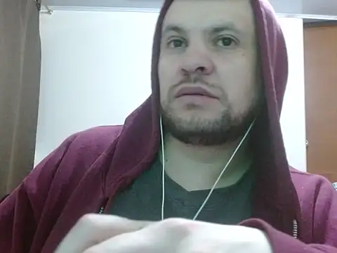 camiloking1720 online show from January 6, 8:34 pm