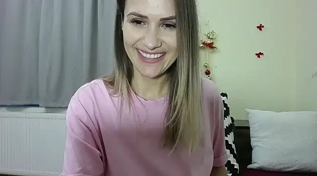 NattyReturn online show from December 10, 2:39 pm