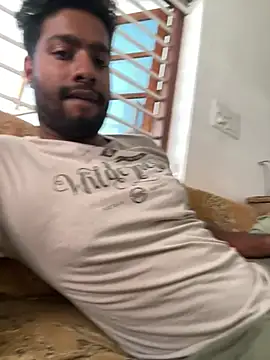 hardfukr0088 online show from April 3, 6:11 am