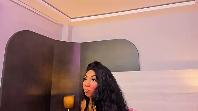 HaileeRoberts online show from October 23, 12:37 pm