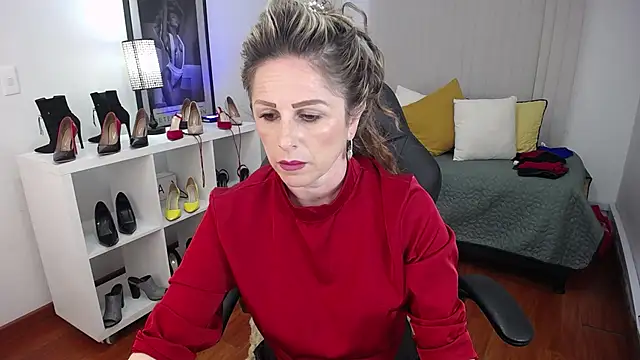 Victoria collins 1 online show from January 8, 12:37 pm