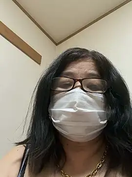 Snapshot of ryoko6681 chatting on March 29, 2:50 pm ryoko6681 online show from March 29, 2:50 pm