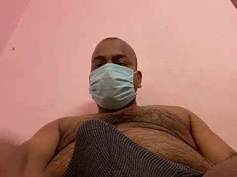 Snapshot of princeraj42 chatting on February 5, 11:02 am princeraj42 online show from February 5, 11:02 am